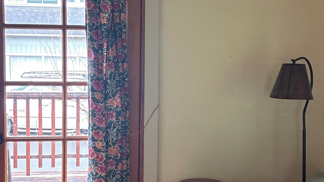 Photo of Livingroom in Guerneville