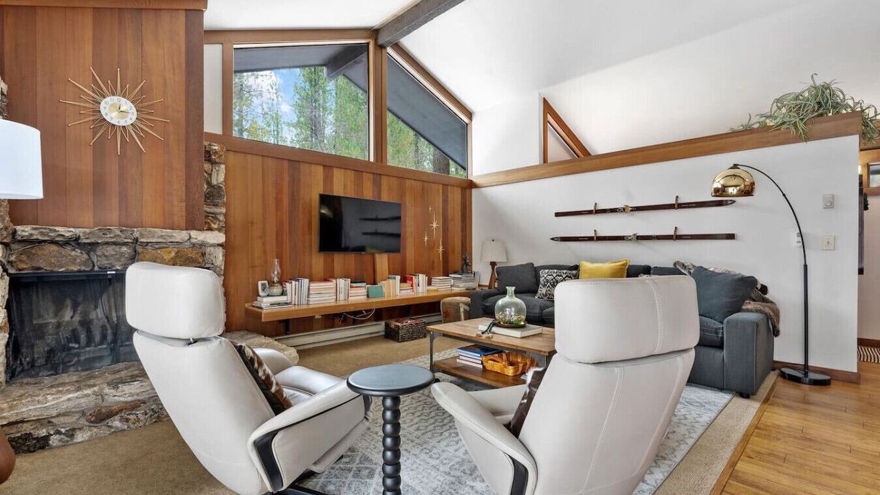 Photo of Livingroom in Graeagle