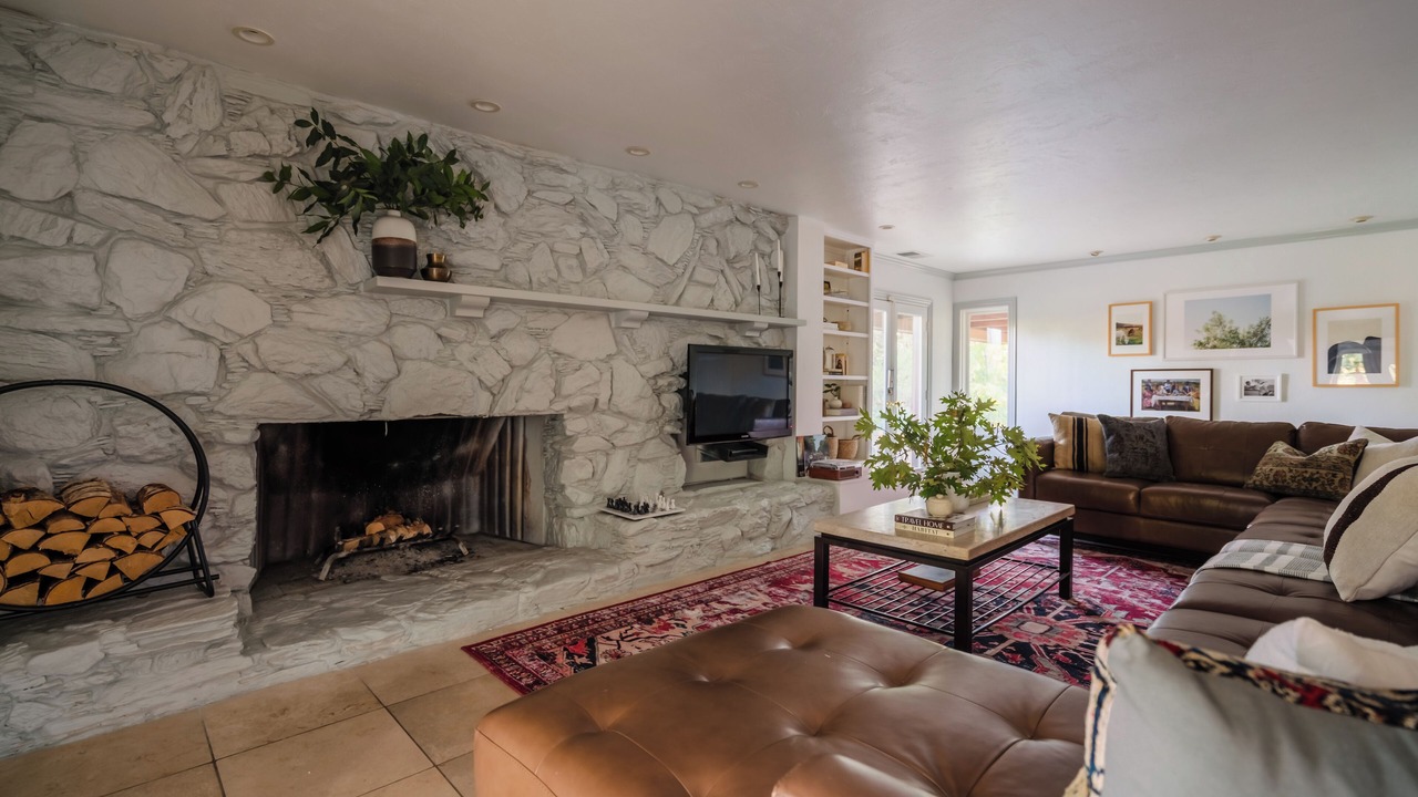 Photo of Livingroom in Windsor