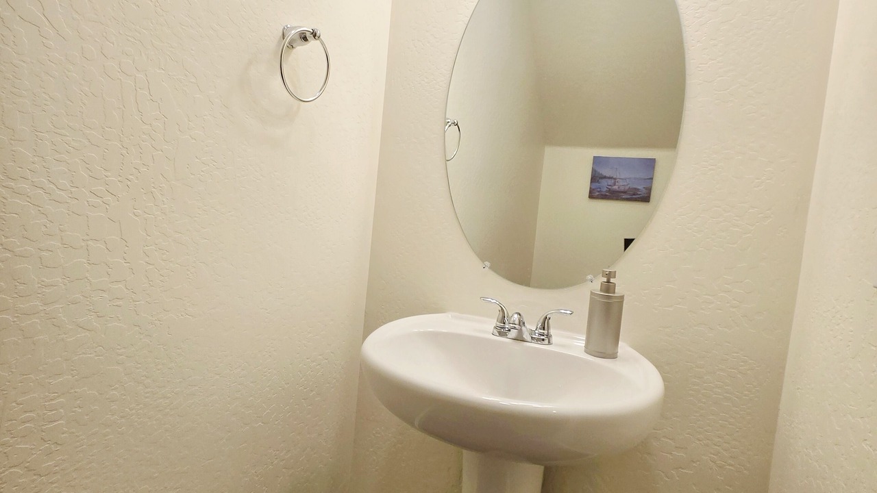 Photo of Bathroom in Tulare