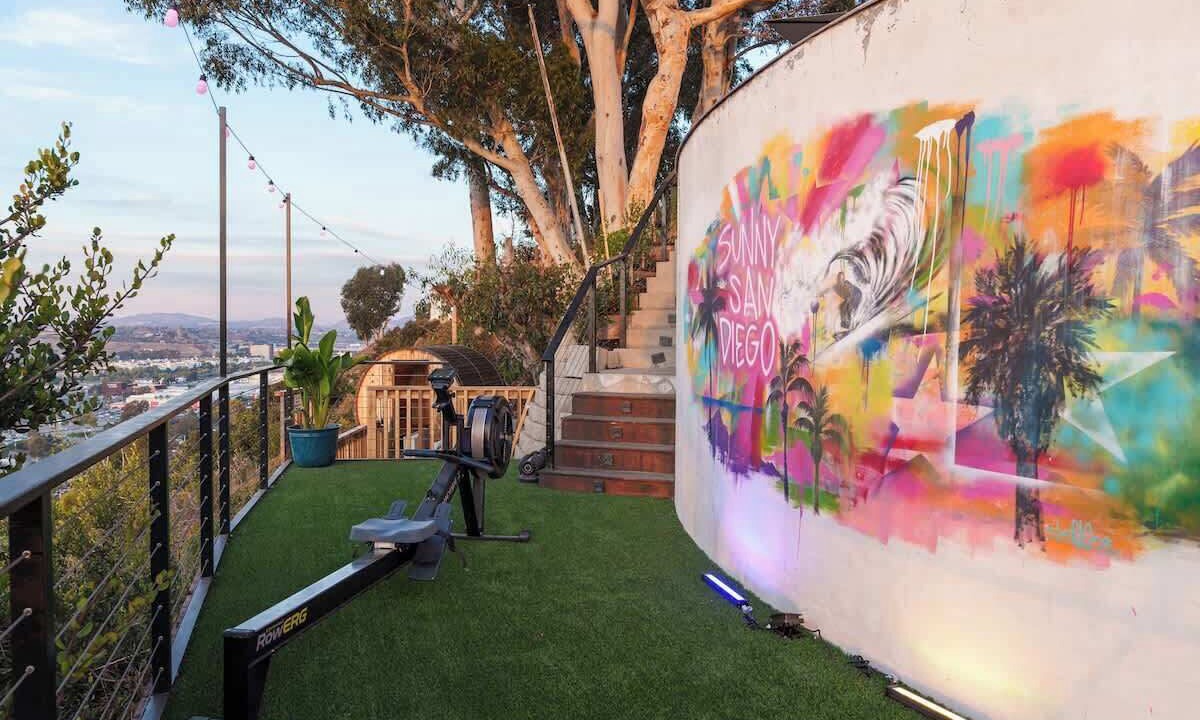 Photo of Outdoor in University Heights