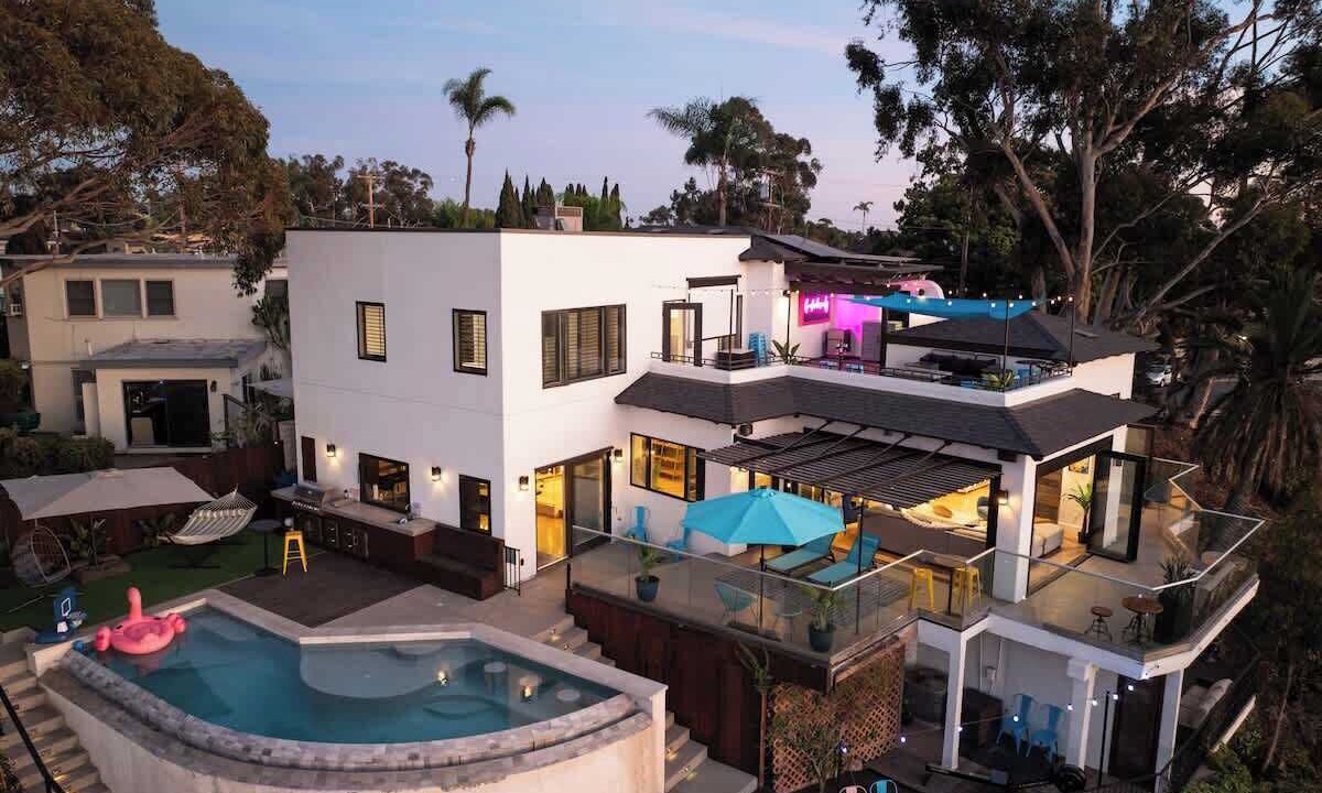 Photo of Outdoor in University Heights
