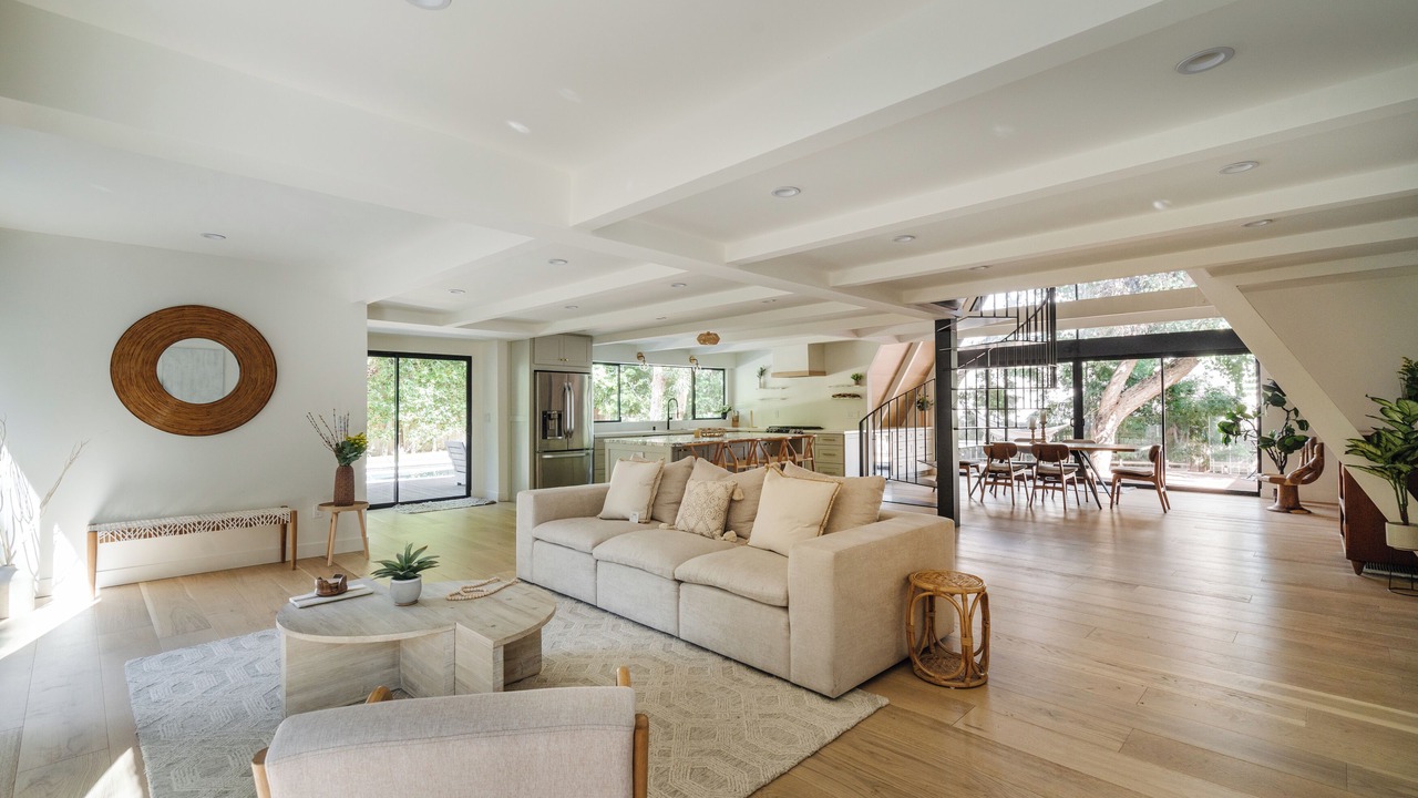 Photo of Livingroom in Studio City