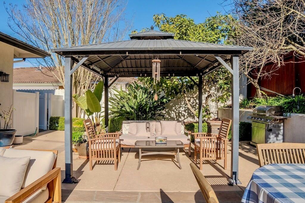 Photo of Patio Balcony in Alta Mesa