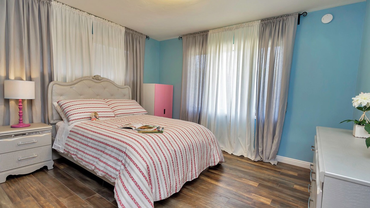 Photo of Bedroom in Hermosa Village