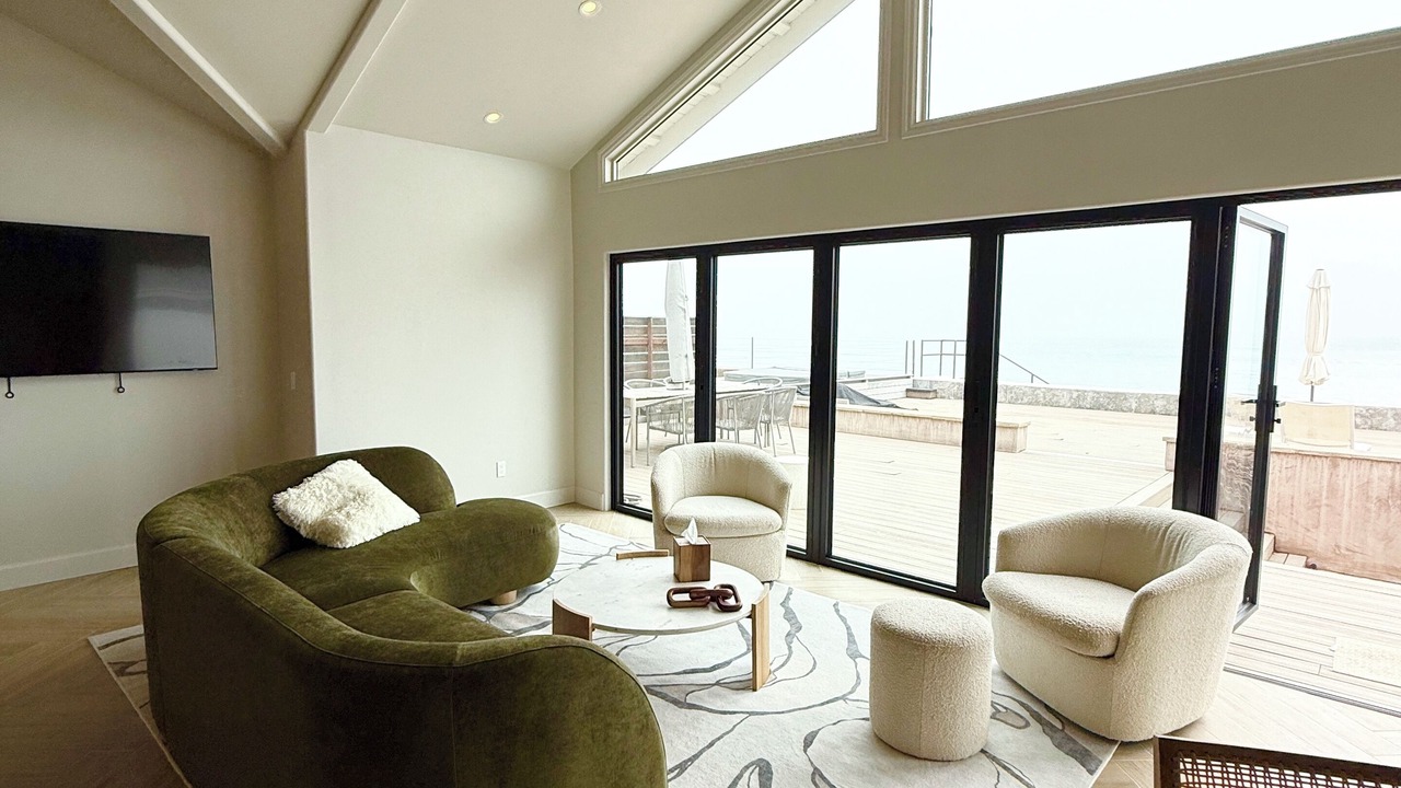 Photo of Livingroom in Ventura
