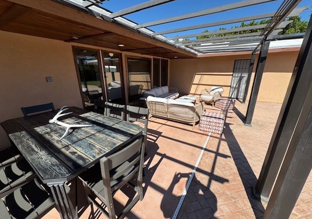 Photo of Outdoor in Racquet Club South