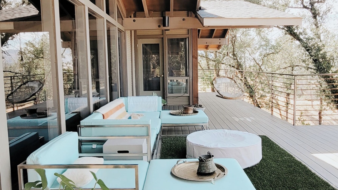 Photo of Patio Balcony in Happy Valley