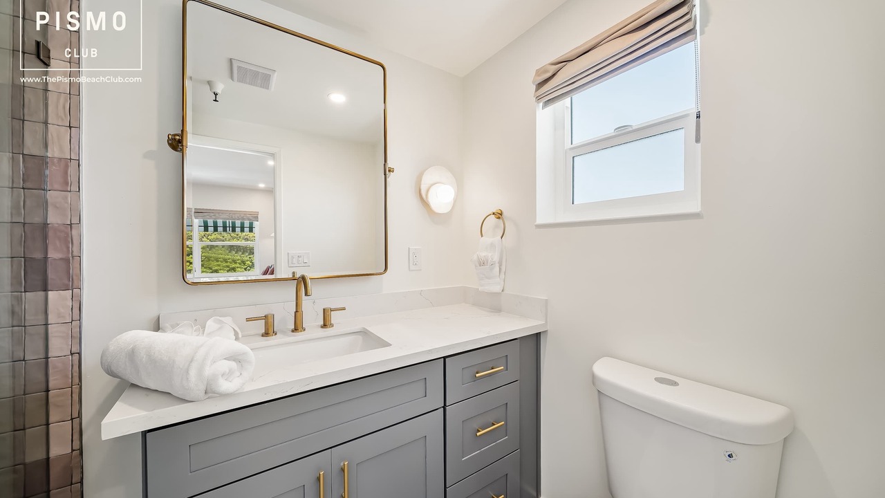 Photo of Bathroom in Downtown