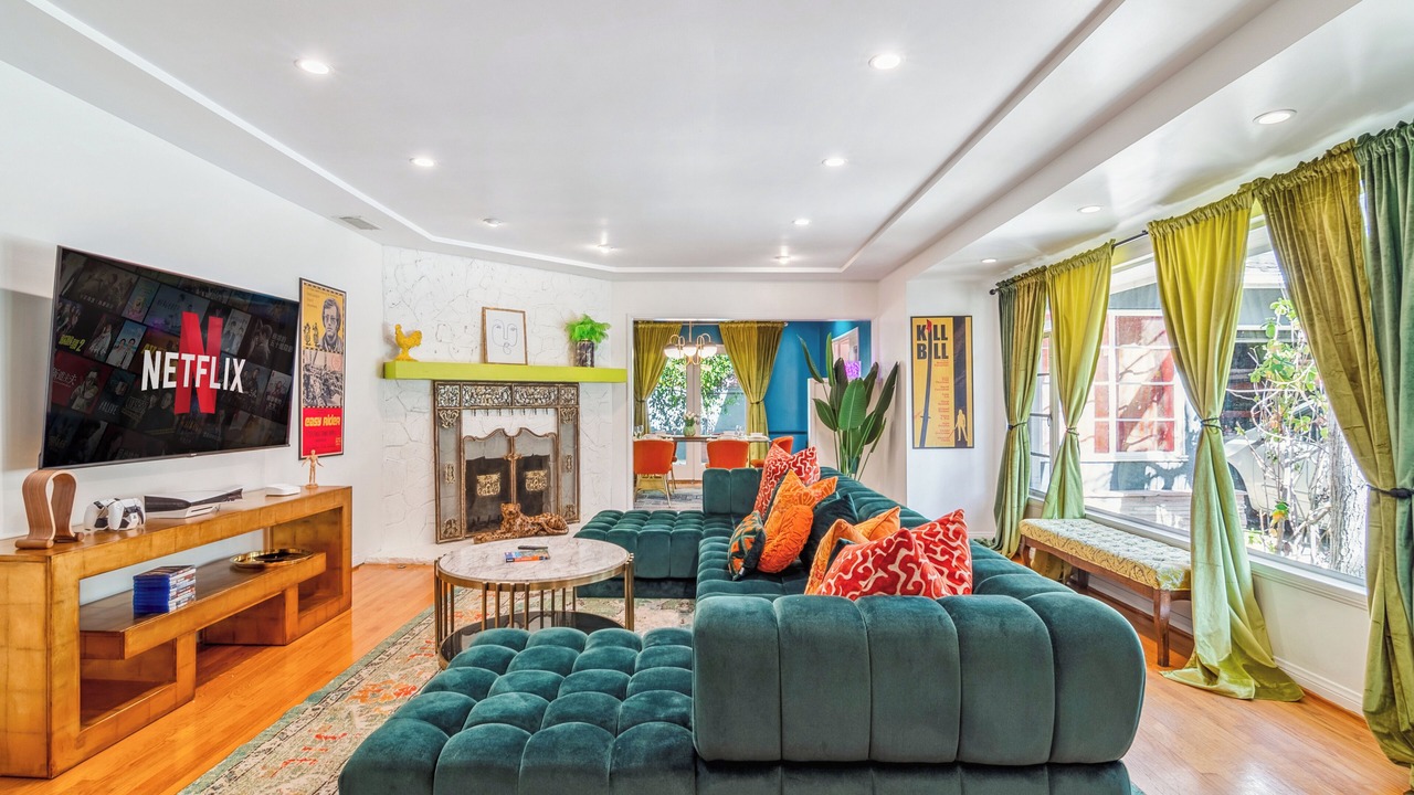 Photo of Livingroom in Hollywoodland