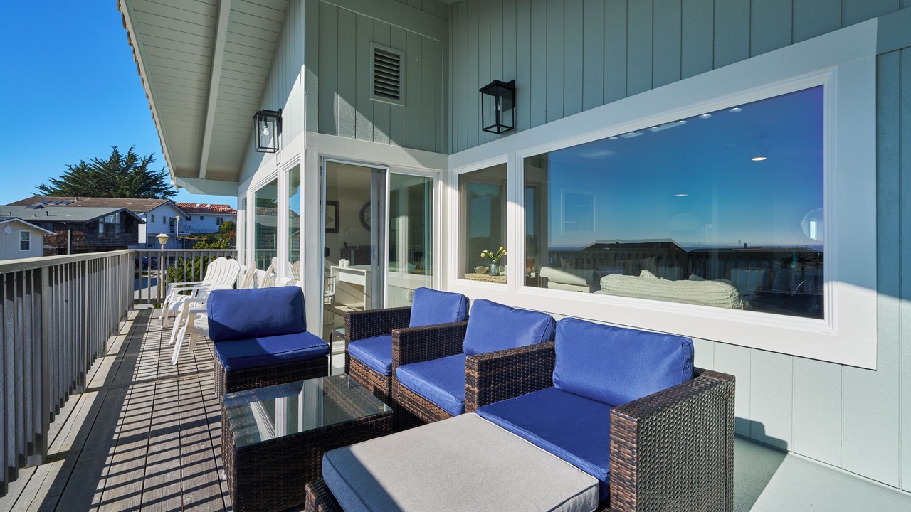 Photo of Patio Balcony in La Selva Beach