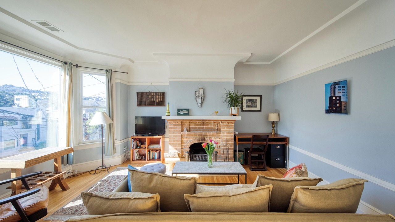 Photo of Livingroom in Dolores Heights
