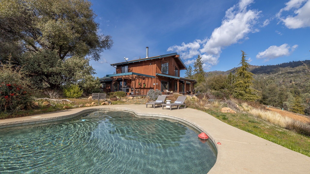 Photo of Outdoor in Mariposa
