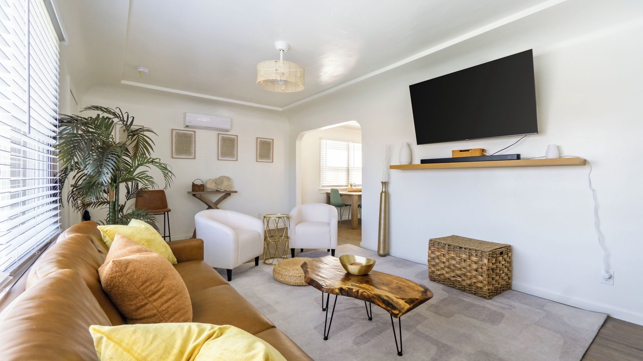 Photo of Livingroom in City Heights