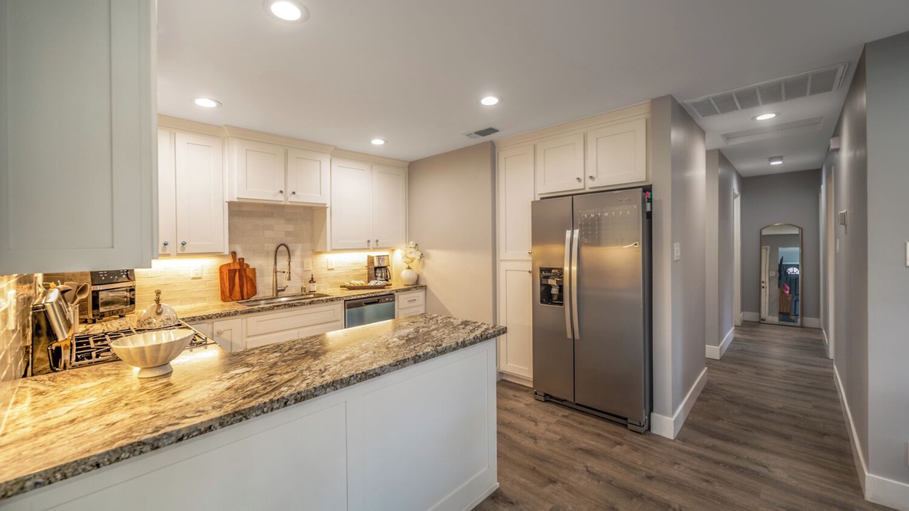 Photo of Kitchen in Southwestern Sacramento