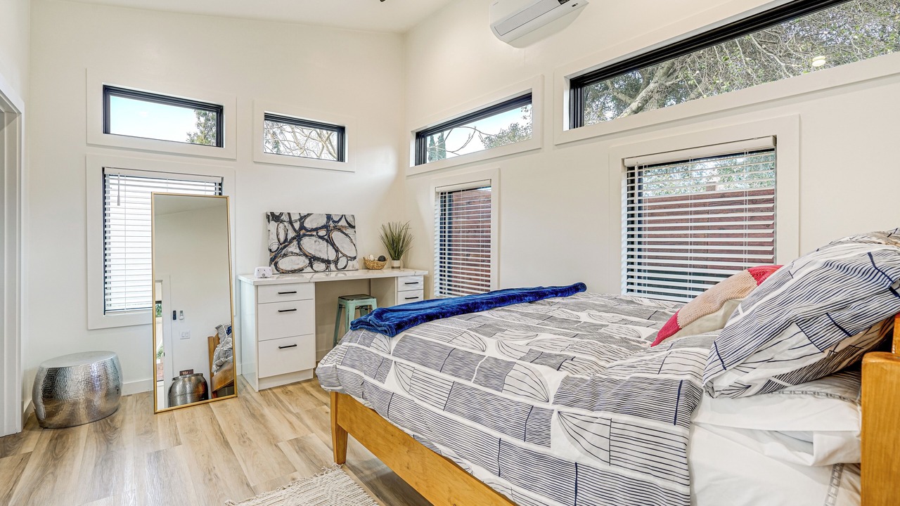 Photo of Bedroom in Pinole