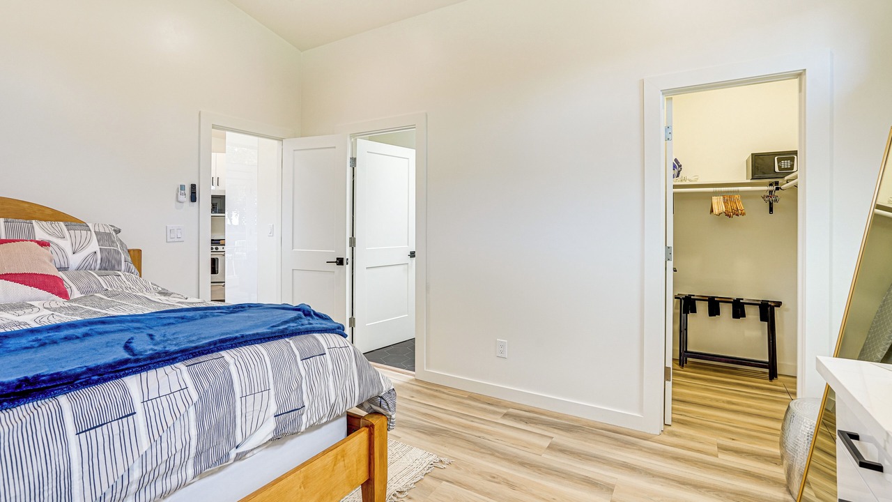 Photo of Bedroom in Pinole
