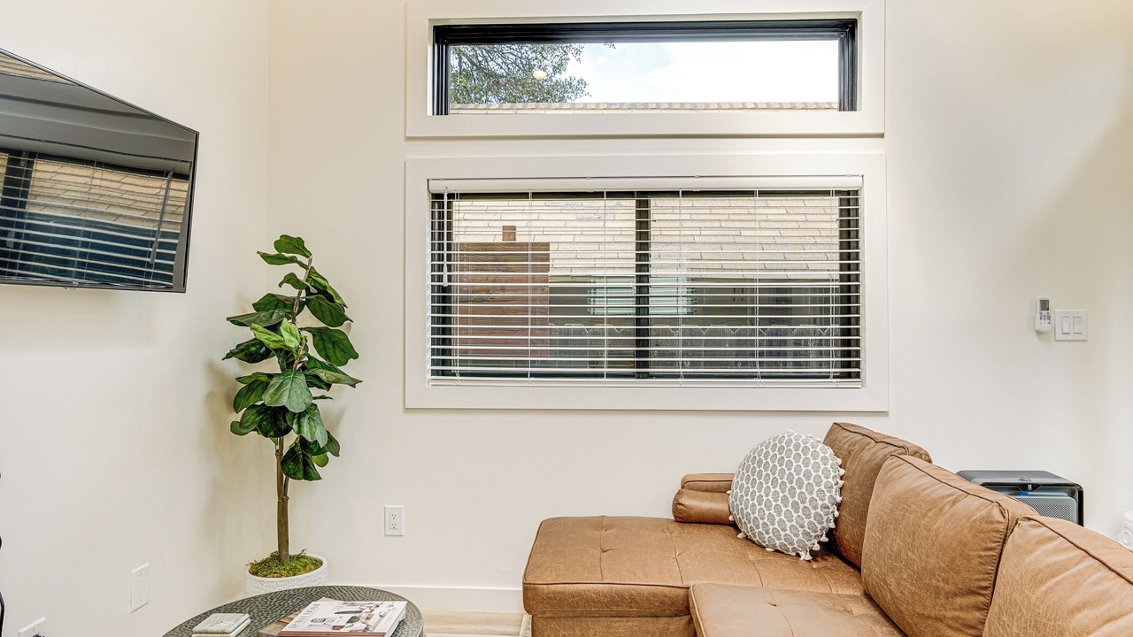 Photo of Livingroom in Pinole