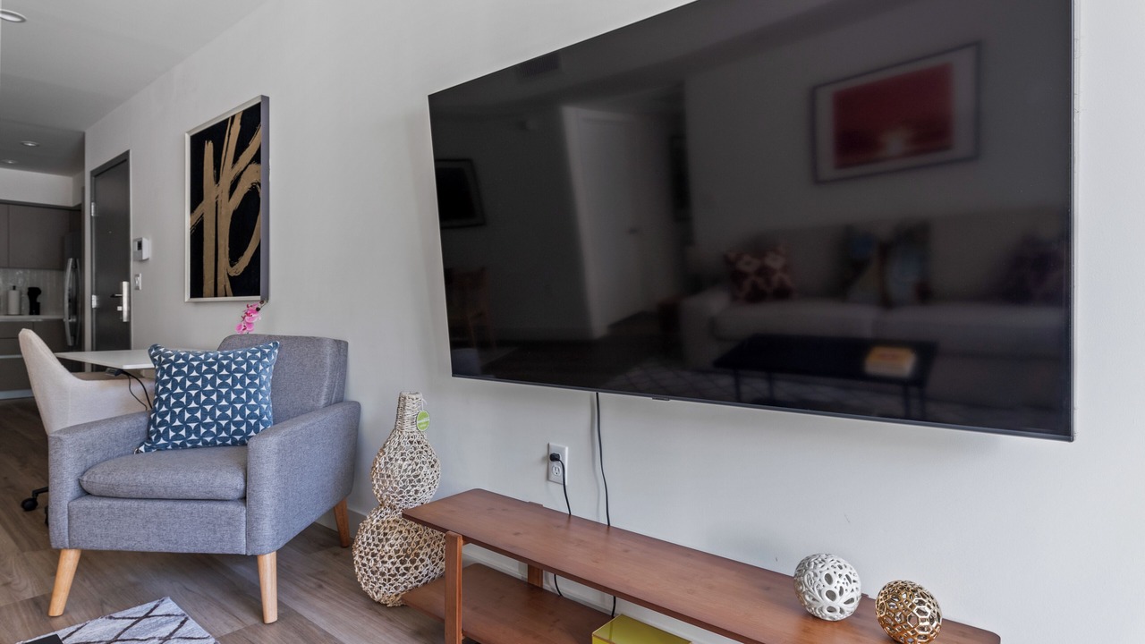 Photo of Livingroom in West Los Angeles