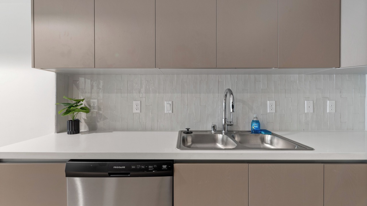 Photo of Kitchen in West Los Angeles