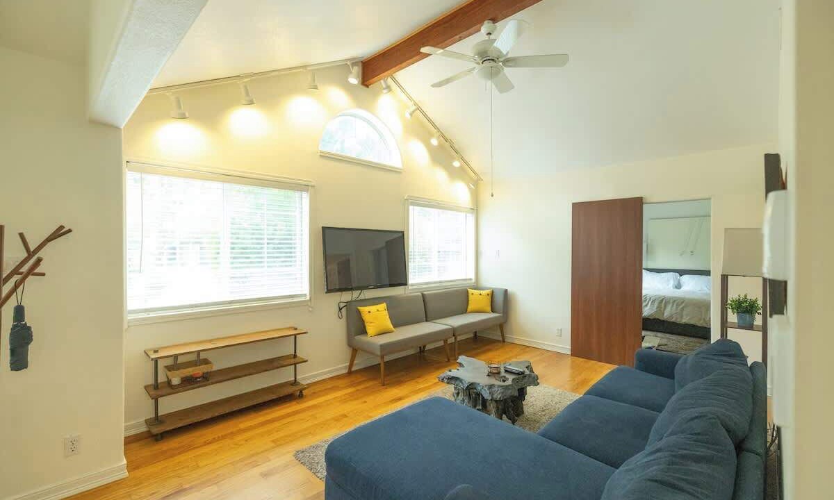 Photo of Livingroom in Tamalpais-Homestead Valley
