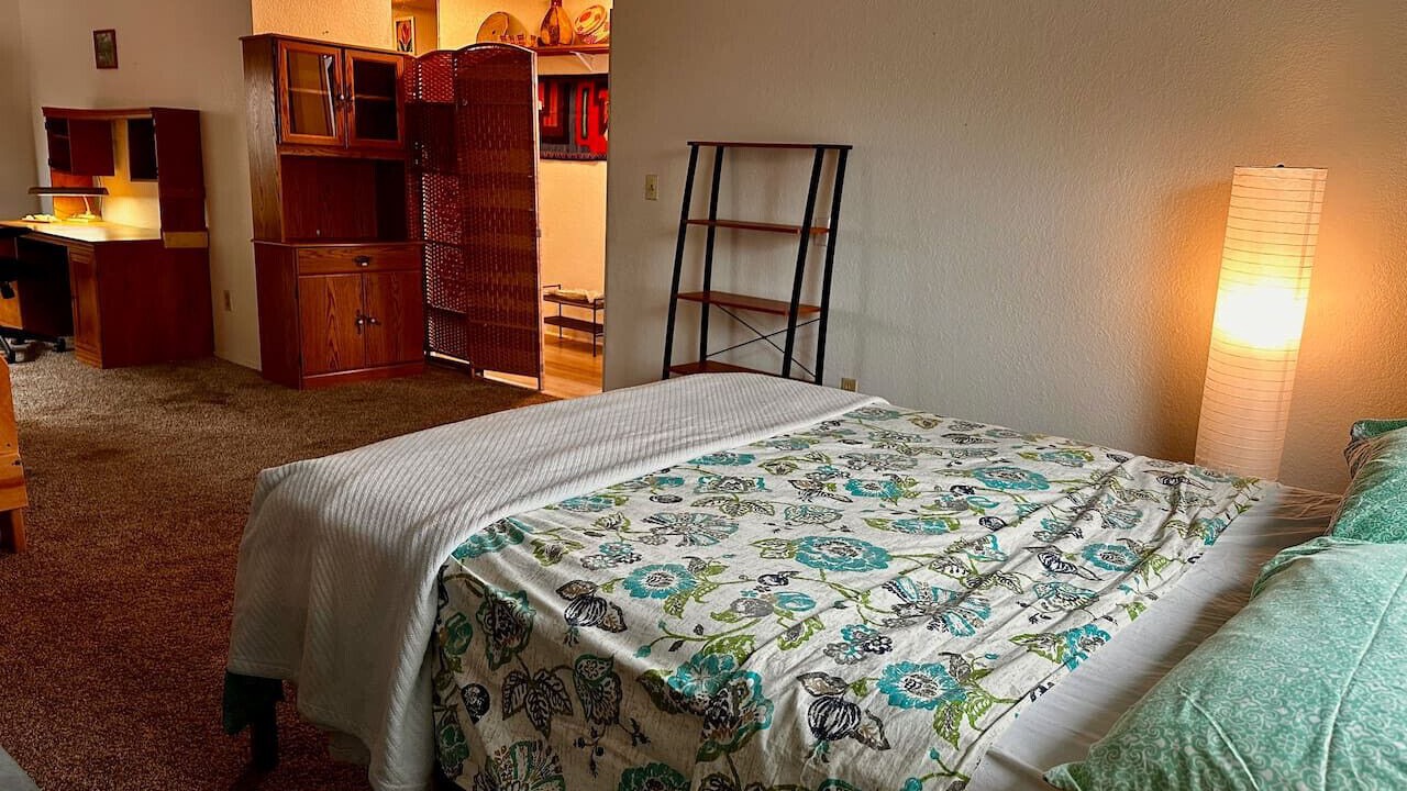 Photo of Bedroom in El Sobrante