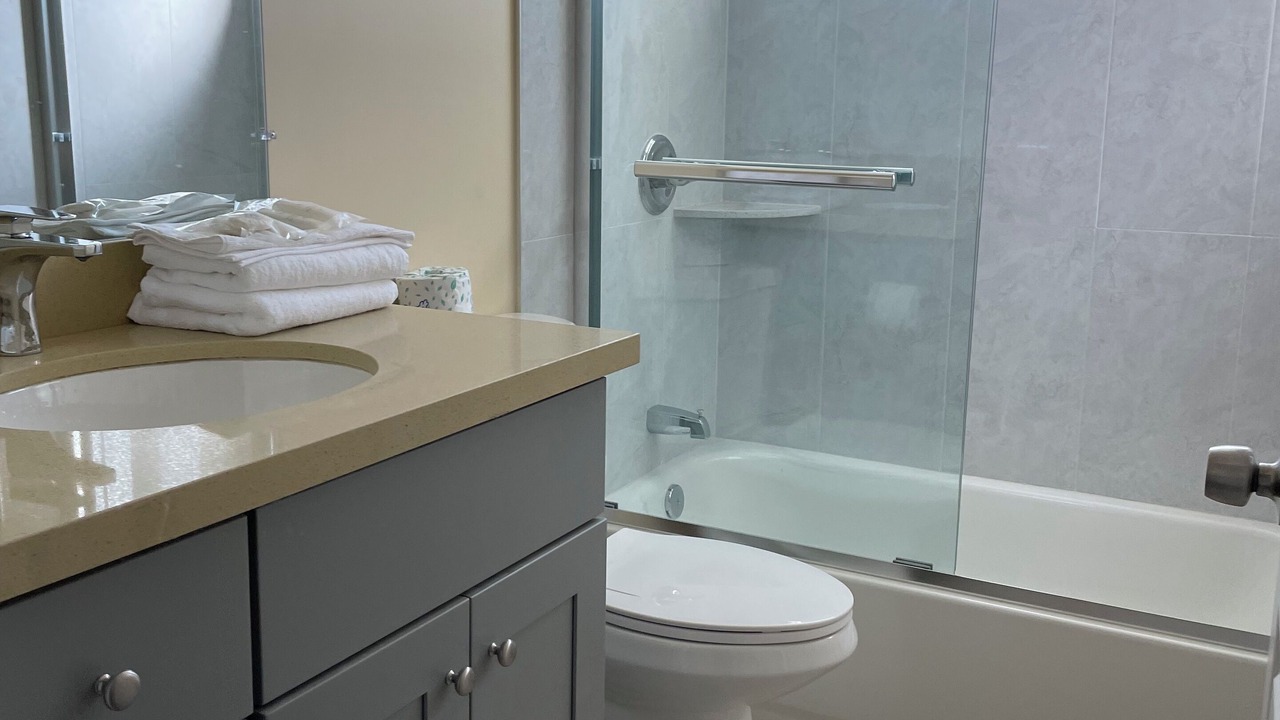 Photo of Bathroom in North Central