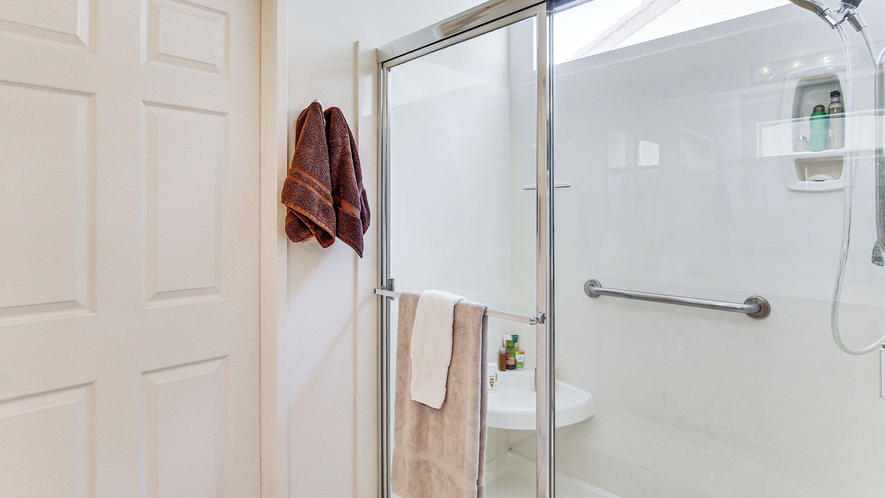 Photo of Bathroom in Desert Palms