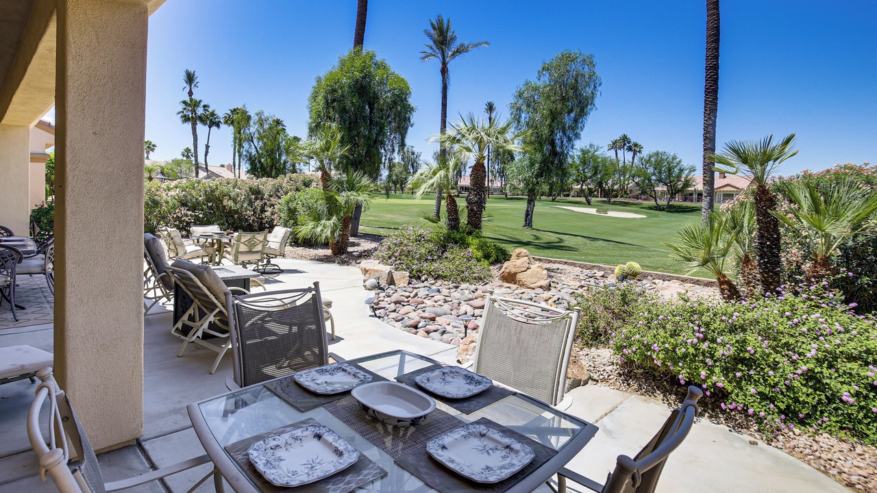 Photo of Others in Desert Palms