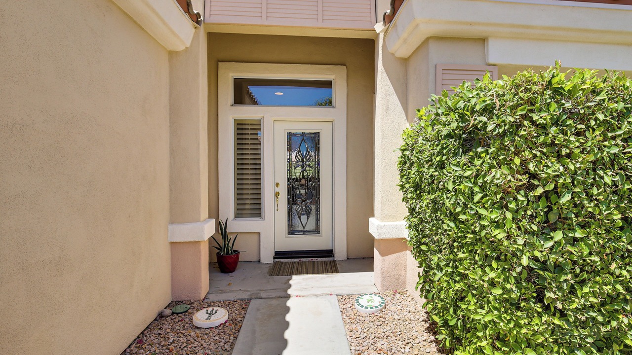 Photo of Outdoor in Desert Palms