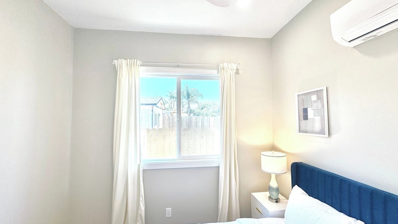 Photo of Bedroom in Central Escondido
