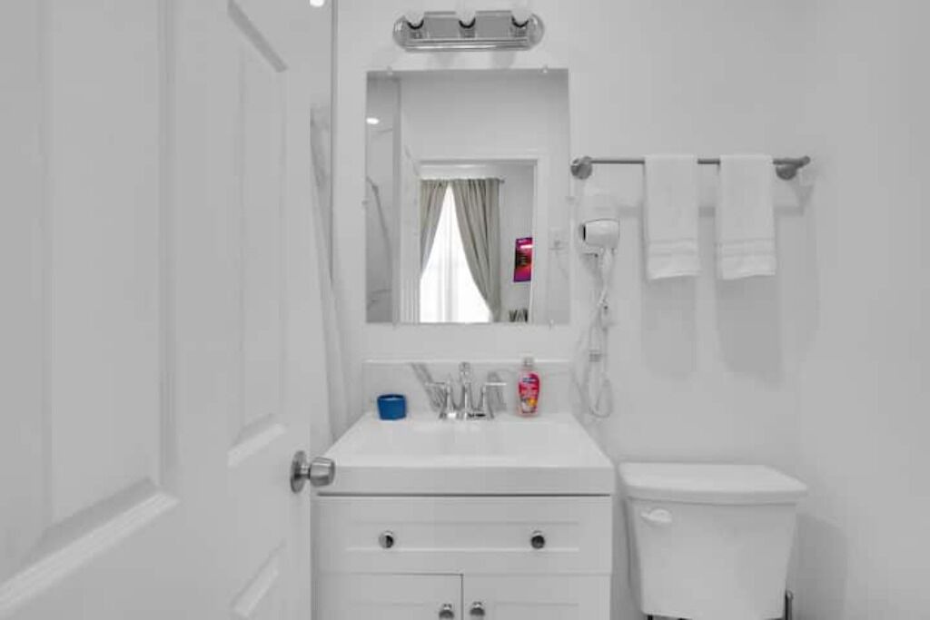 Photo of Bathroom in Ontario