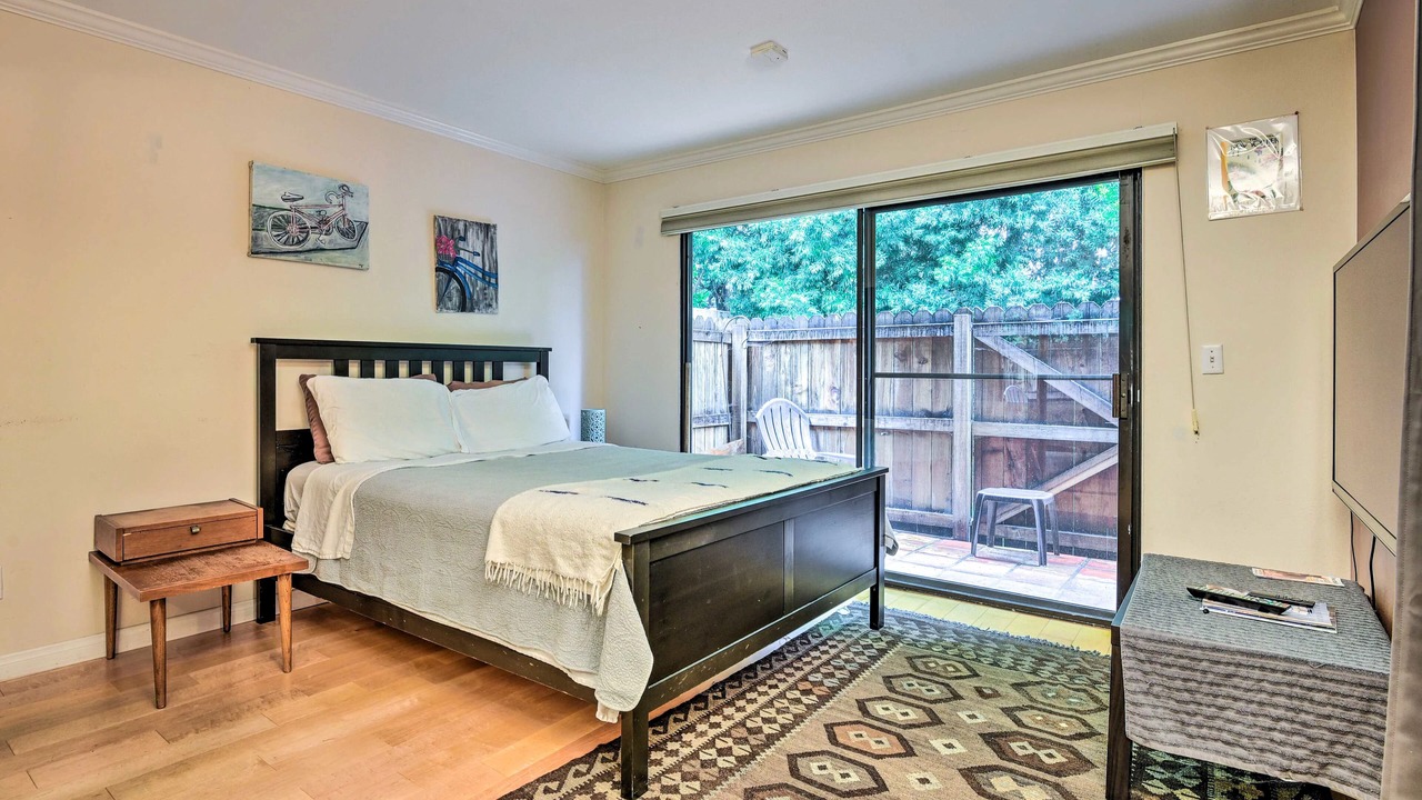 Photo of Bedroom in Sunset Park
