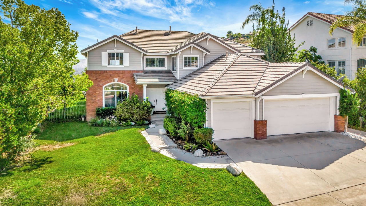 Photo of Outdoor in Canoga Park