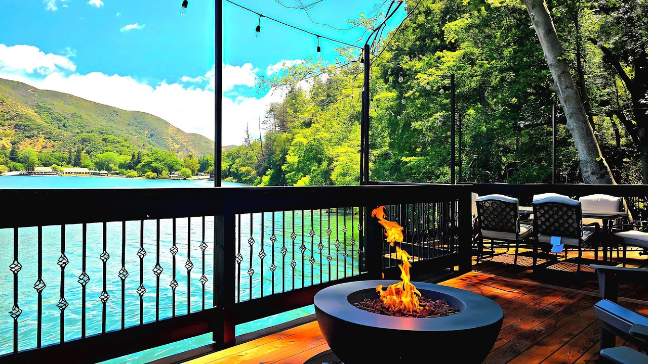 Photo of Patio Balcony in Upper Lake