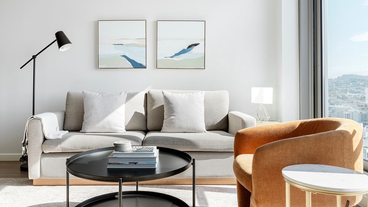 Photo of Livingroom in Civic Center