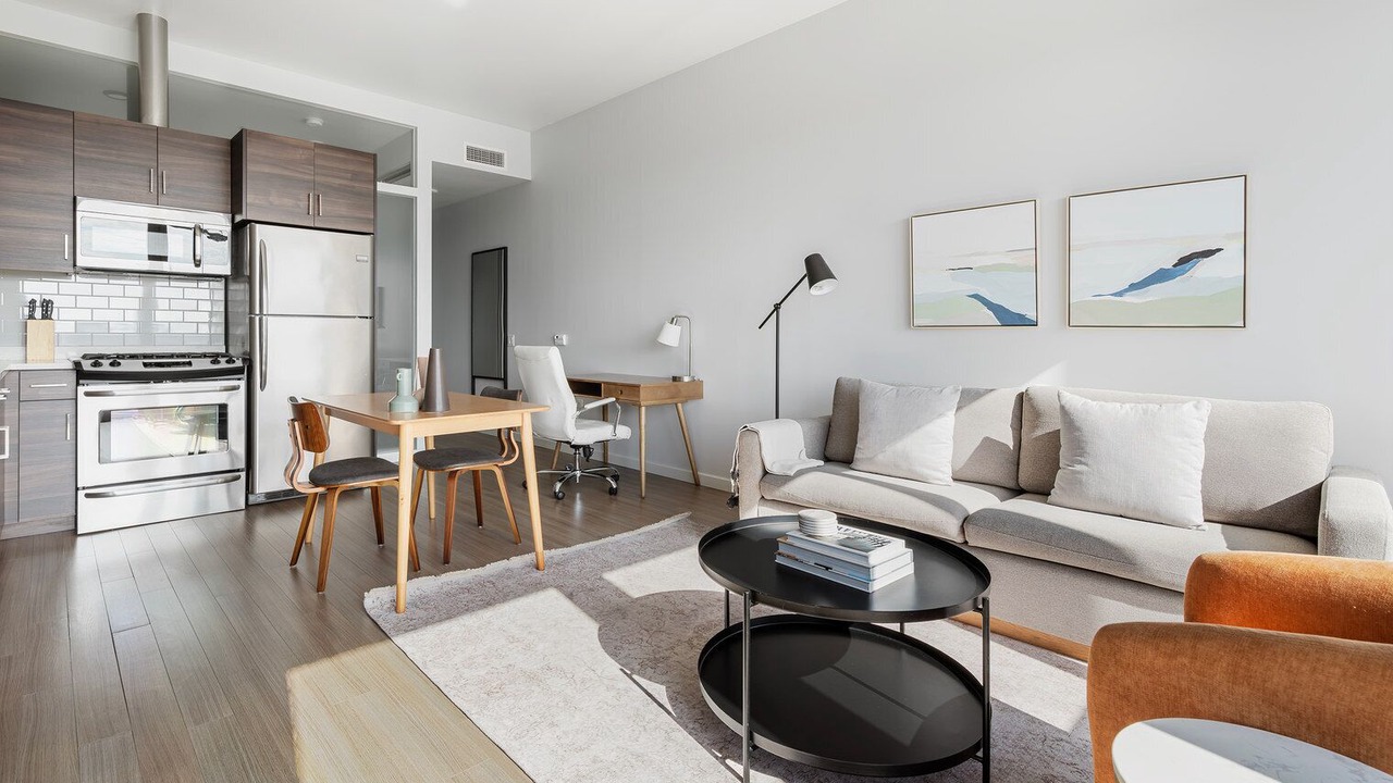 Photo of Livingroom in Civic Center