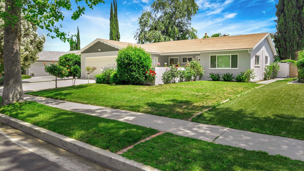 Photo of Outdoor in West Hills