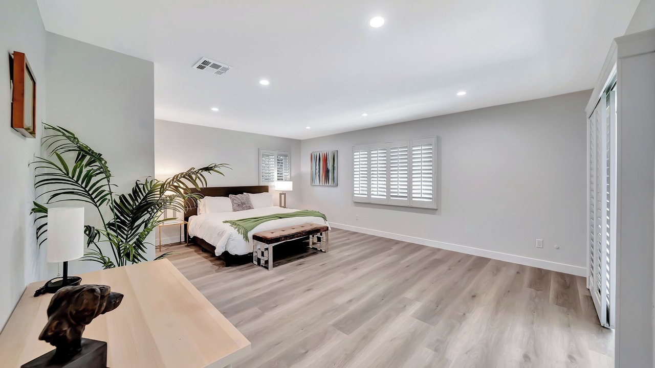 Photo of Bedroom in West Hills