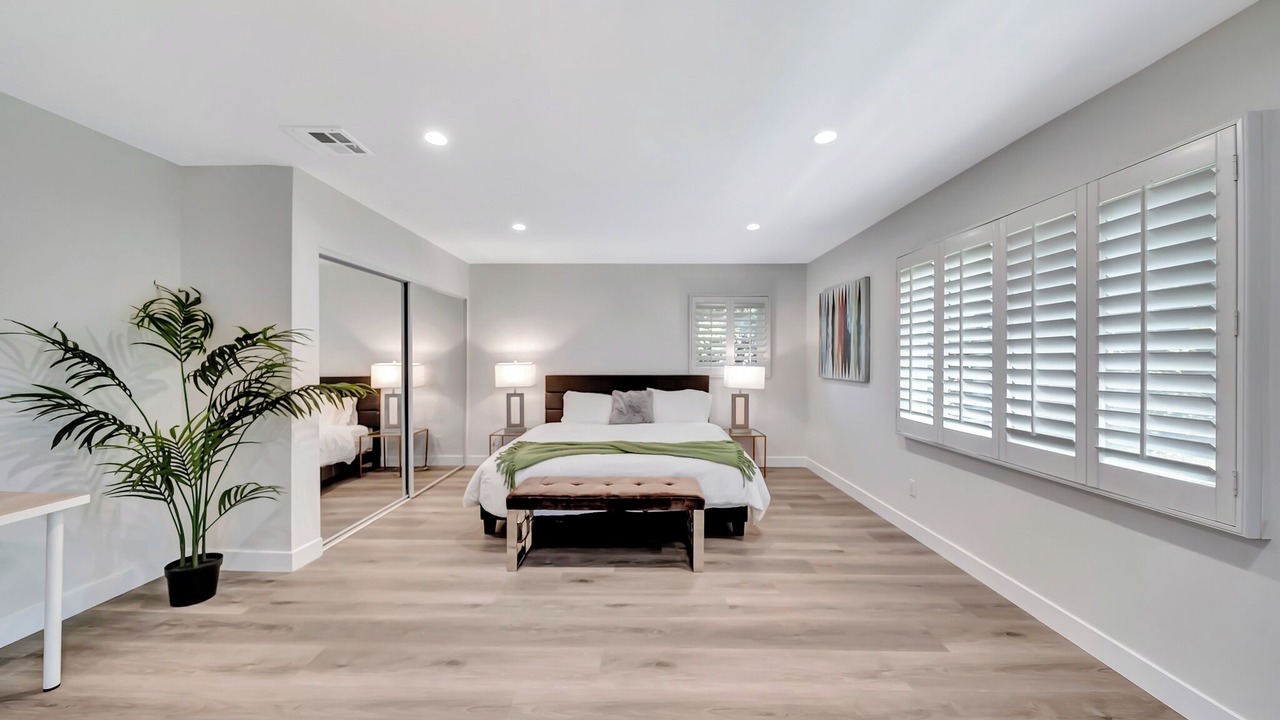 Photo of Bedroom in West Hills