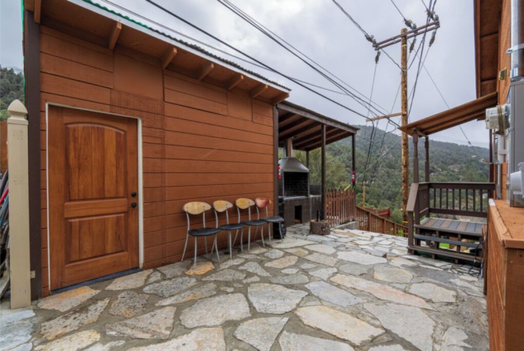 Photo of Patio Balcony in Pine Mountain Club