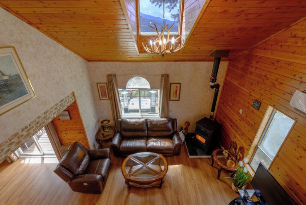 Photo of Livingroom in Pine Mountain Club
