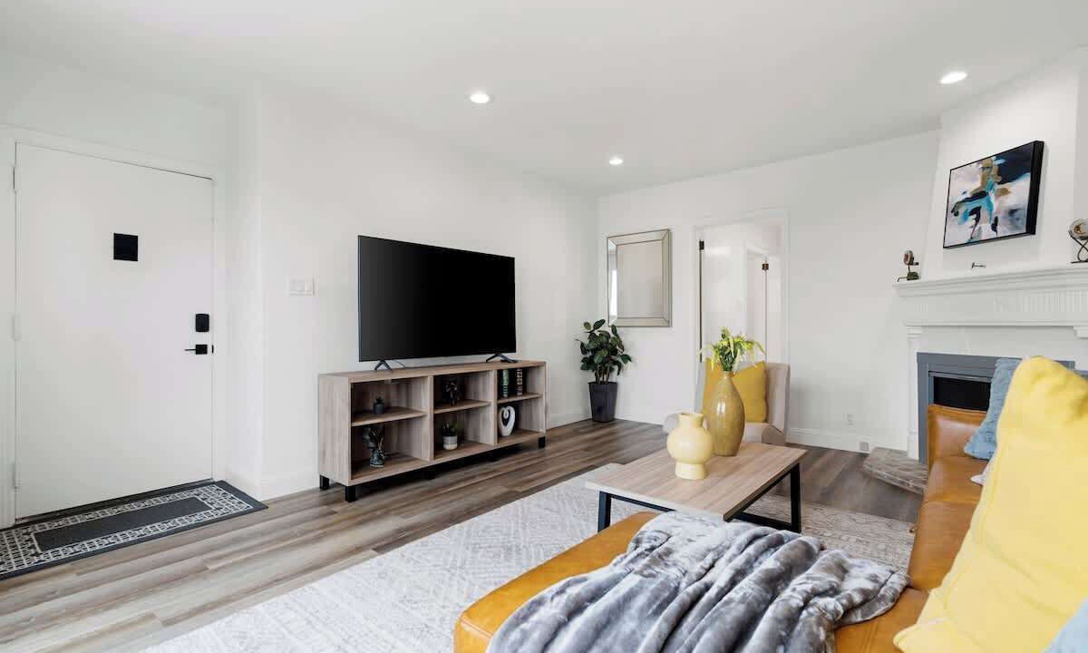 Photo of Bedroom in Daly City