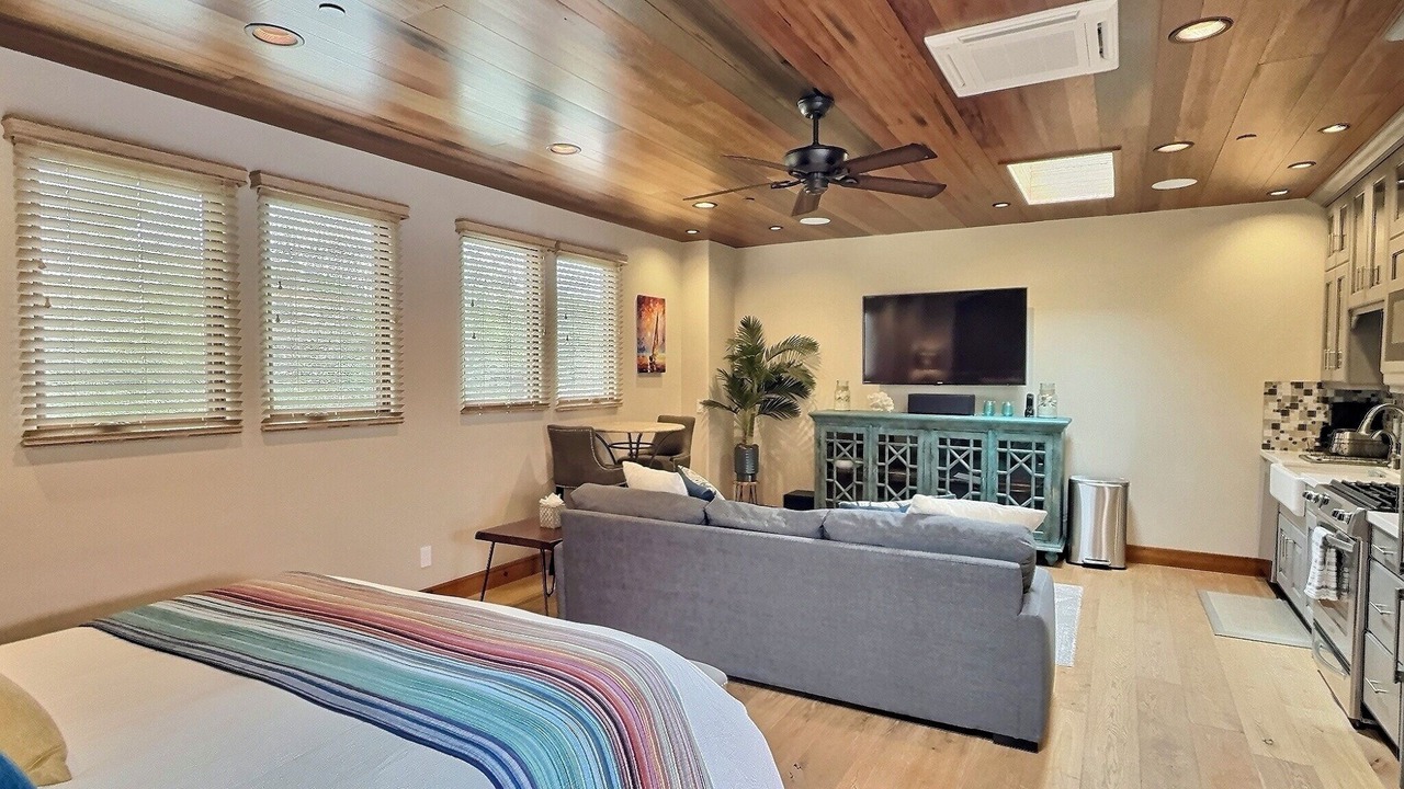 Photo of Bedroom in Avila Beach