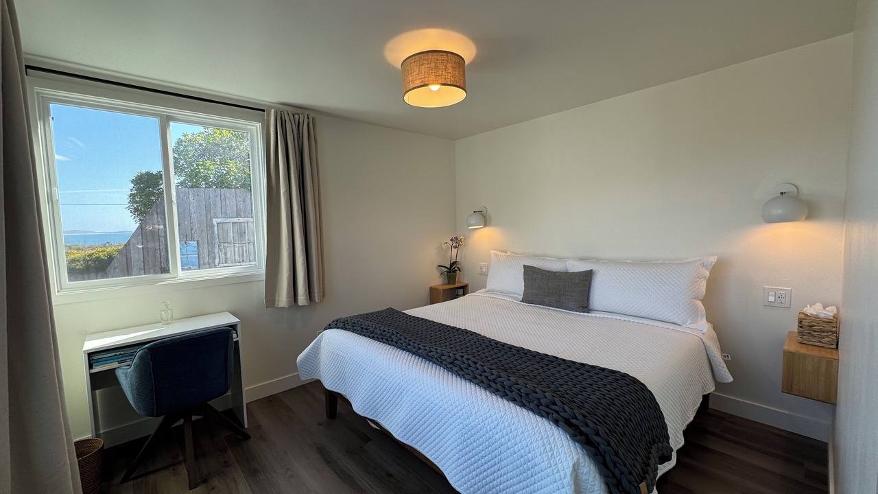 Photo of Bedroom in Bodega Bay