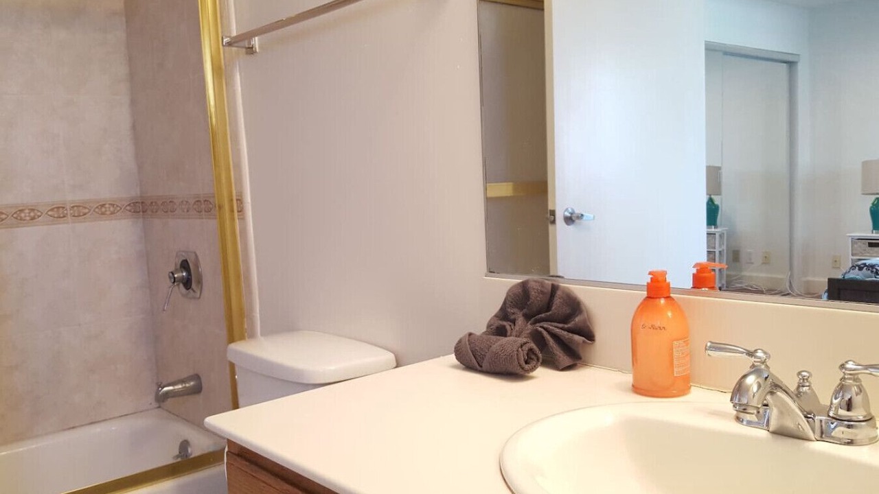 Photo of Bathroom in Beverly Grove