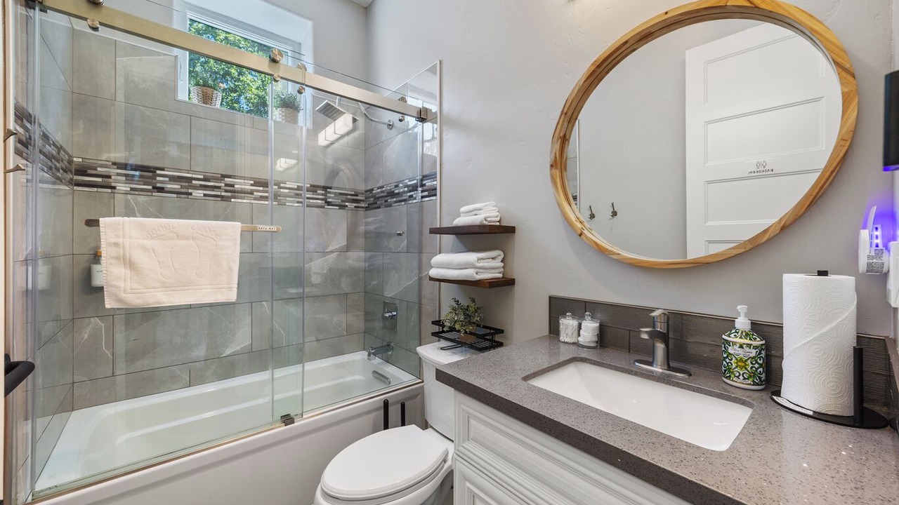 Photo of Bathroom in Central Sacramento