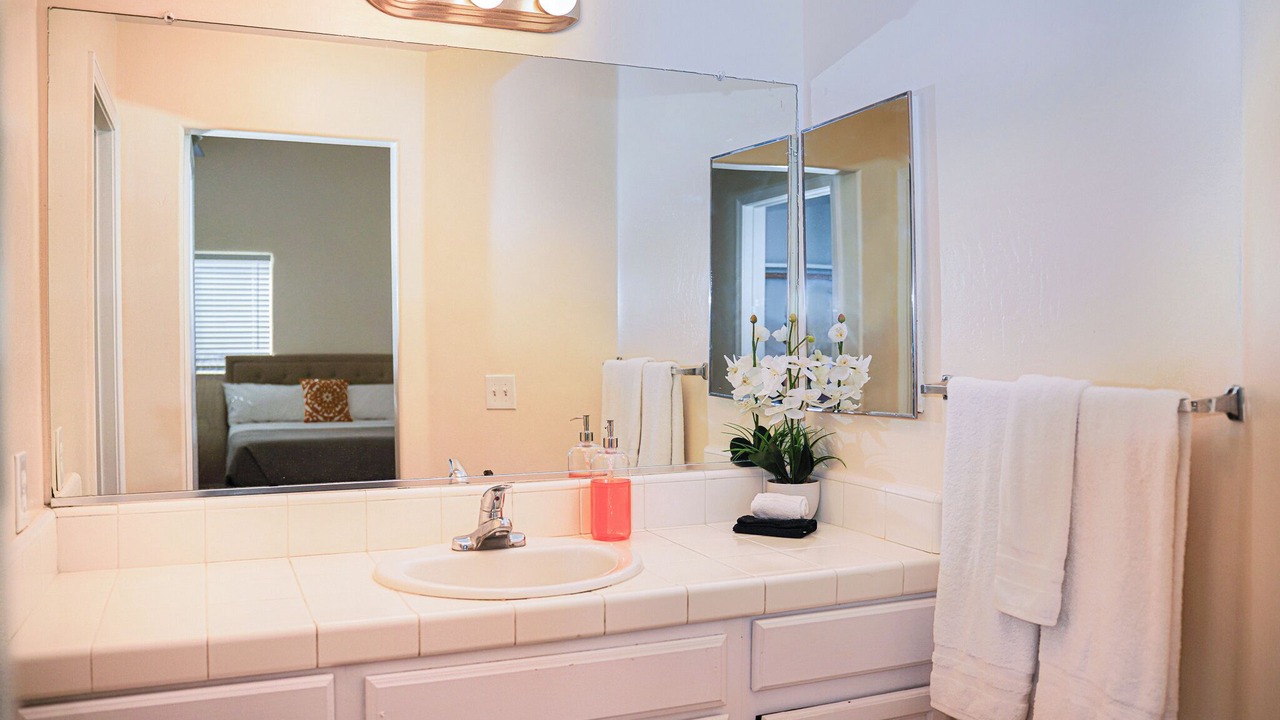 Photo of Bathroom in Pumpkin Center