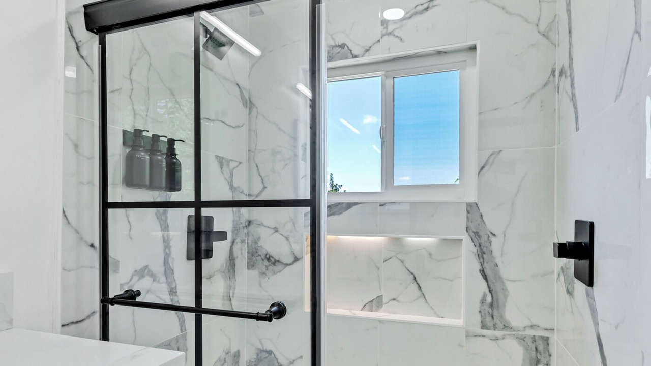 Photo of Bathroom in Allied Gardens