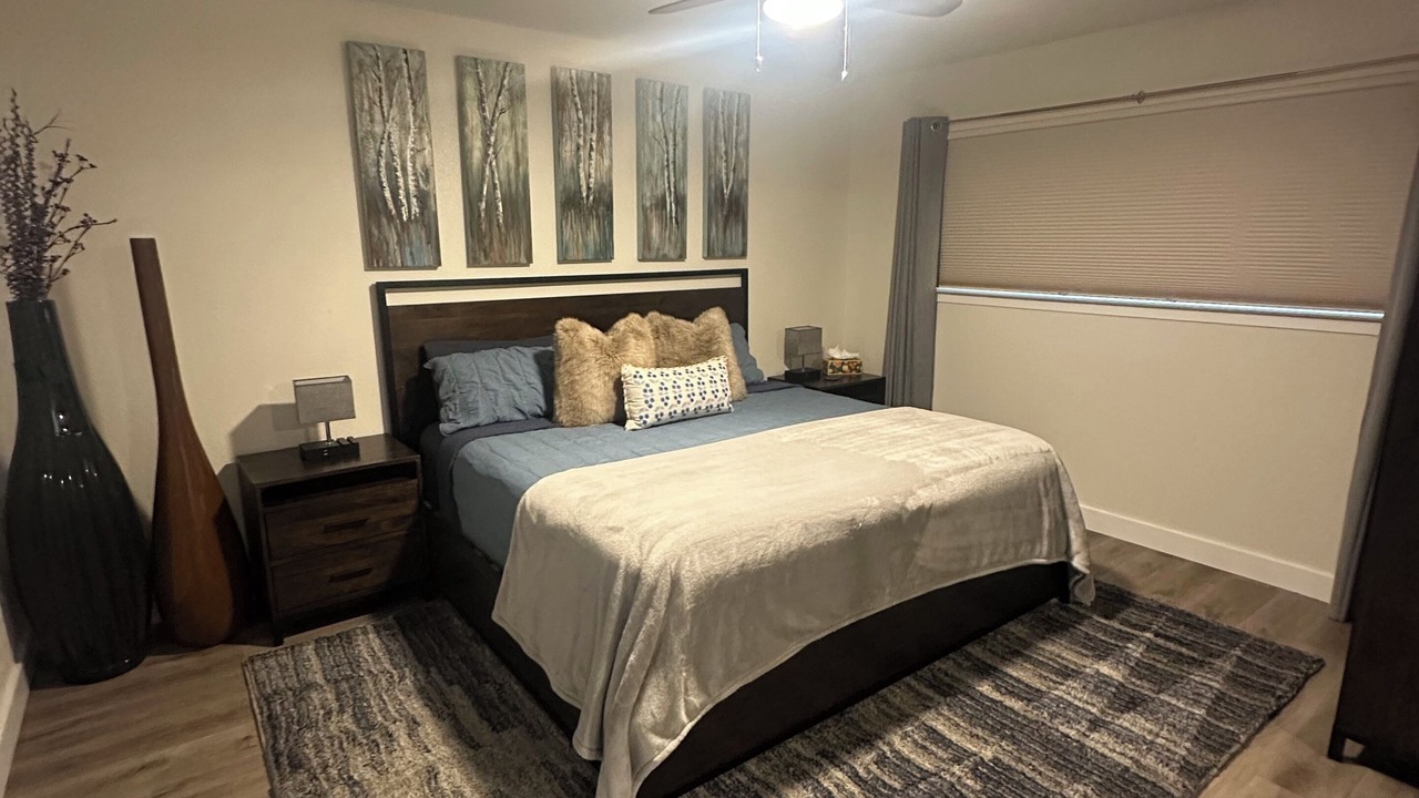 Photo of Bedroom in Covell Park